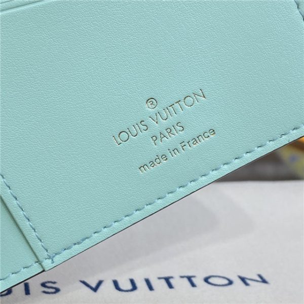 Louis Vuitton Vertical Wallet Pebble - Image 9