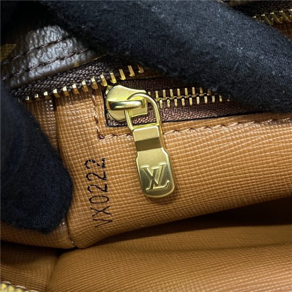 Louis Vuitton Trocadero MM 27 Monogram - Image 9