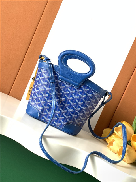 Goyard Beluga Mini Bag 67300 Sky Blue-3.jpg