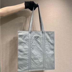 Medium Antiqued Nappa Leather Tote Bag 1BG587 Gray-1.jpg