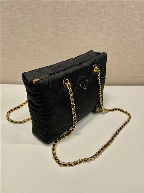 Prada Re-Edition 1995 Chaine Medium Re-Nylon Tote Bag 1BG529 Black-3.jpg
