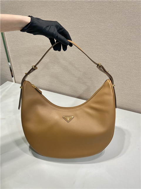 Arque Large Leather Shoulder Bag 1BC212 Caramel-2.jpg