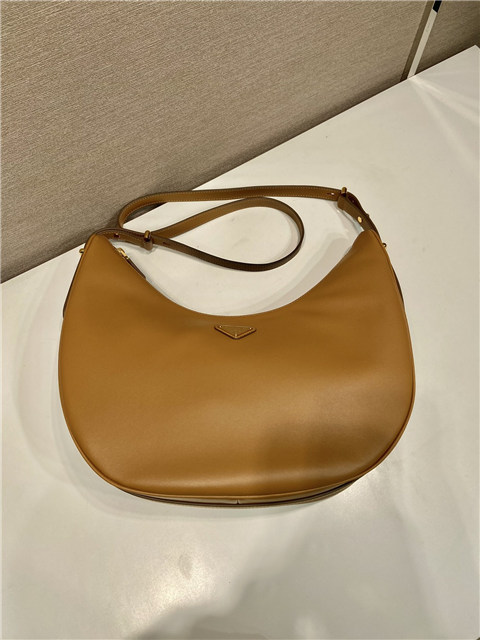 Arque Large Leather Shoulder Bag 1BC212 Caramel-4.jpg