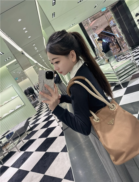Prada Mariner Re-Nylon Small Bucket Bag 1BE082 Brandy-11.jpg