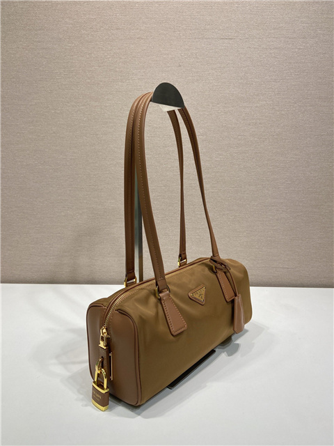 Re-Nylon Medium Top-handle Bag 1BB127 Brandy-3.jpg