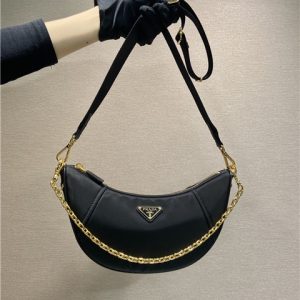 Re-Nylon Shoulder Bag 1BH222 Black-1.jpg