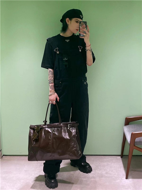 Prada Bonnie Extra Large 1BA439 Dark Brown-13.jpg