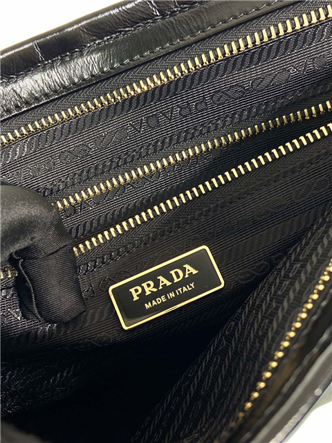 Prada Bonnie Large 1BA433 Black-9.jpg