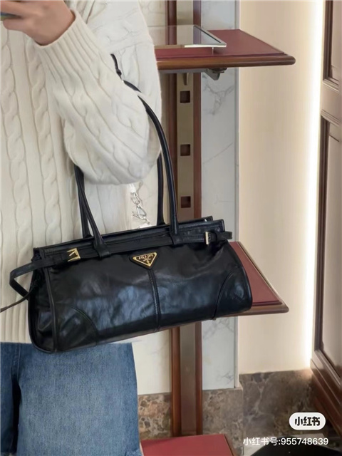 Prada Bonnie Medium 1BA426 Black-11.jpg