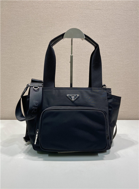 Re-Nylon Tote Bag 1BG582 Black-1.jpg