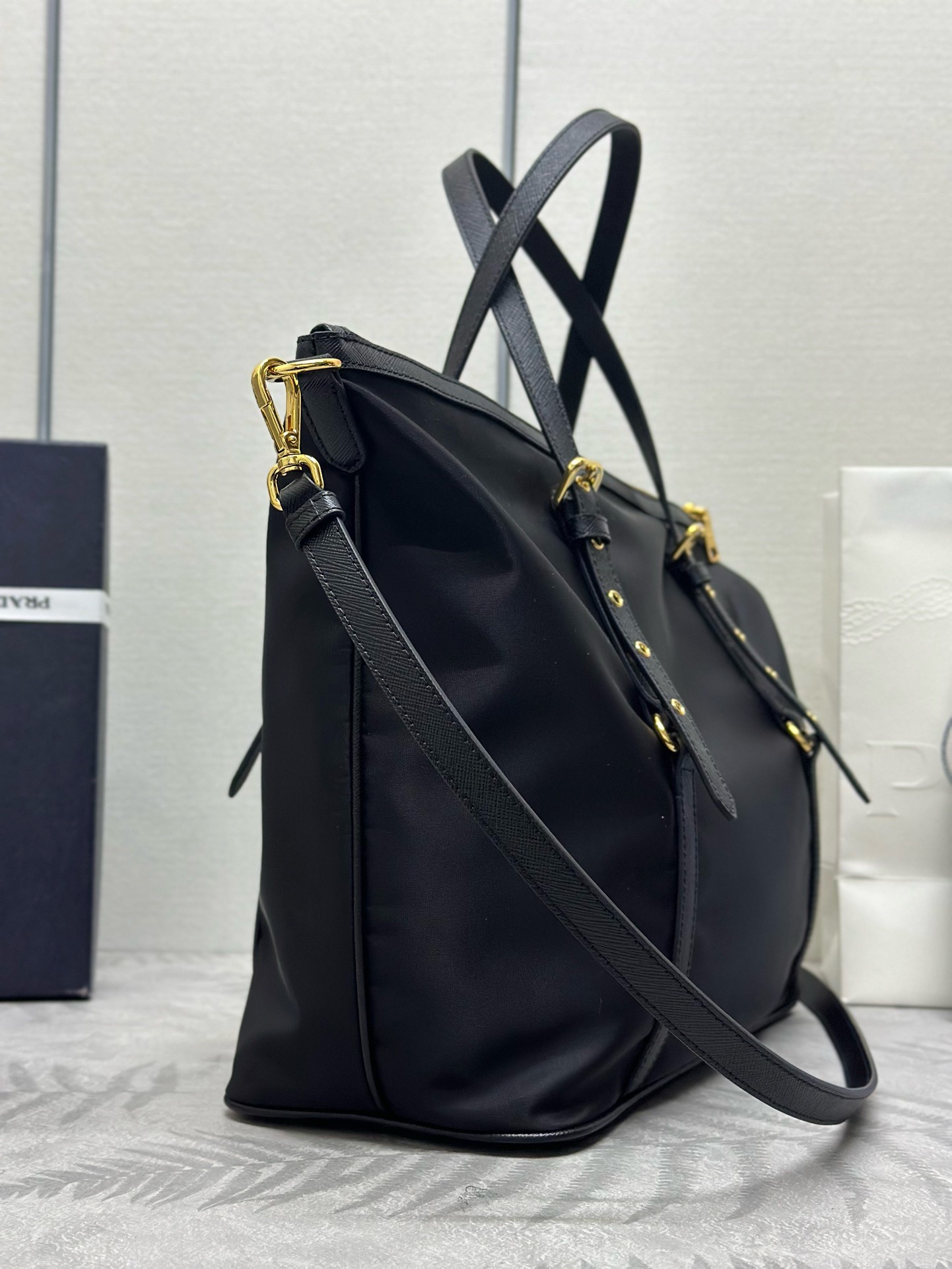Prada Black Tessuto Nylon and Saffiano Leather Tote Bag BR4253 - Image 6