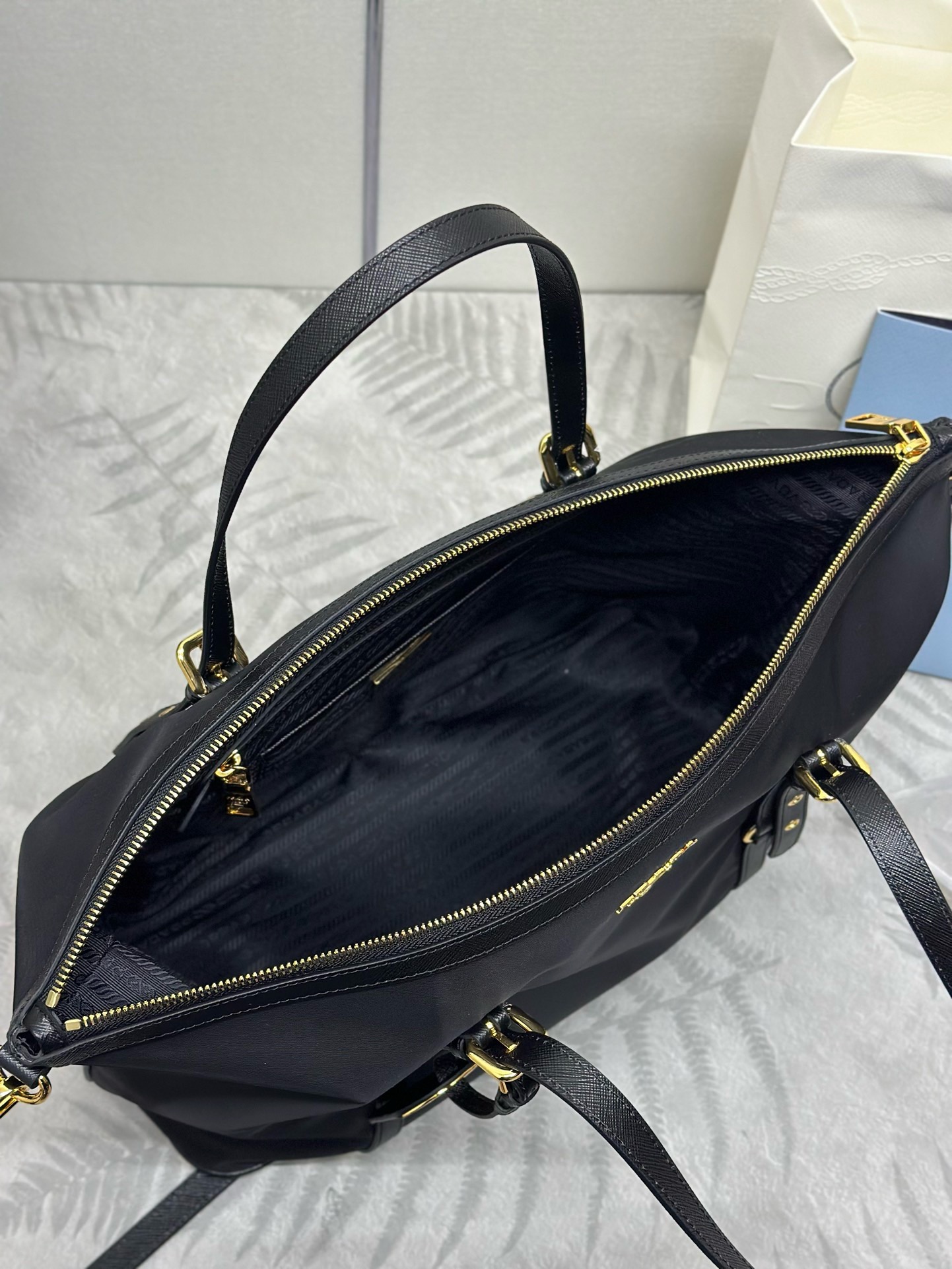 Prada Black Tessuto Nylon and Saffiano Leather Tote Bag BR4253 - Image 9