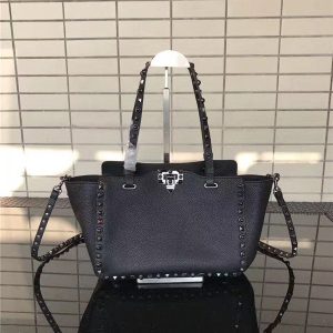 Valentino Rockstud Rolling Black with Black stones