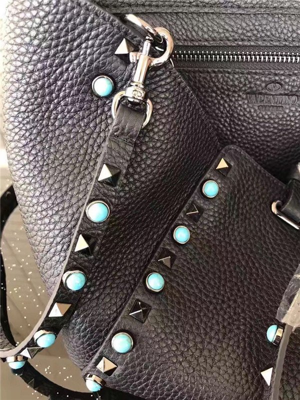 Valentino Rockstud Rolling Black with turquoise stones