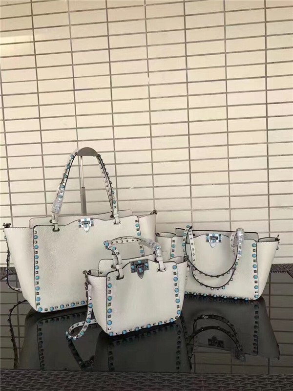 Valentino Rockstud Rolling White with turquoise stone