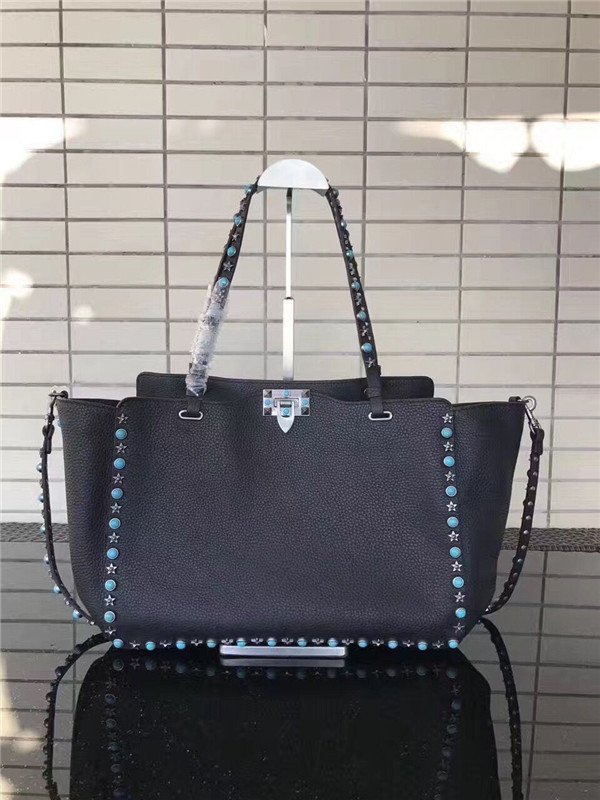 Valentino Rockstud Rolling Black with turquoise stone