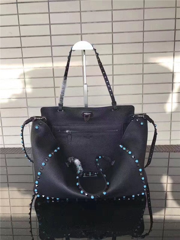 Valentino Rockstud Rolling Black with turquoise stone