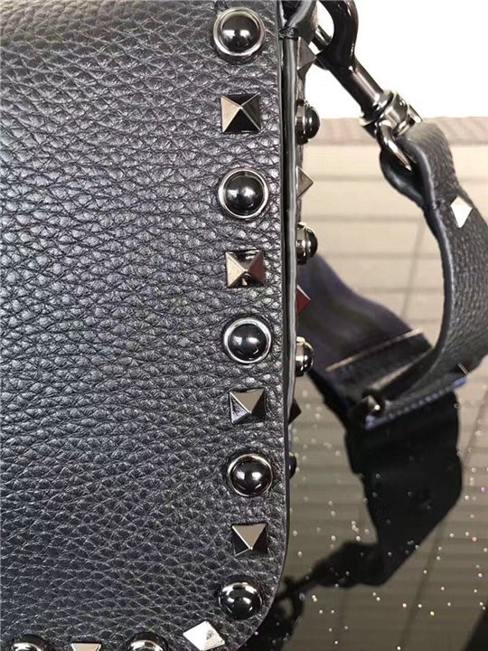 Valentino Guitar Rockstud Rolling (Varied Colors)