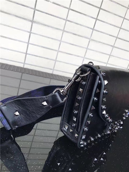 Valentino Guitar Rockstud Rolling (Varied Colors)