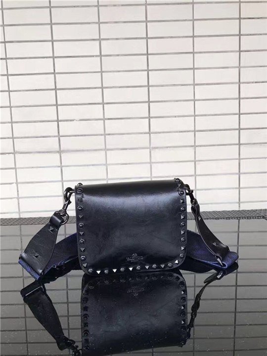 Valentino Guitar Rockstud Rolling (Varied Colors)