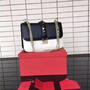 Valentino Garavani chain cross body bag (Varied Colors)