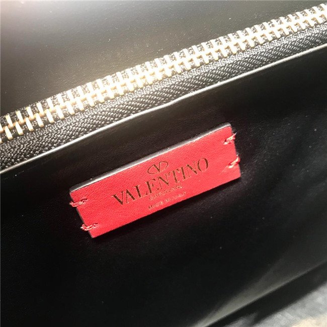 Valentino Medium Vring Chain Bag (Varied Colors) - Image 9