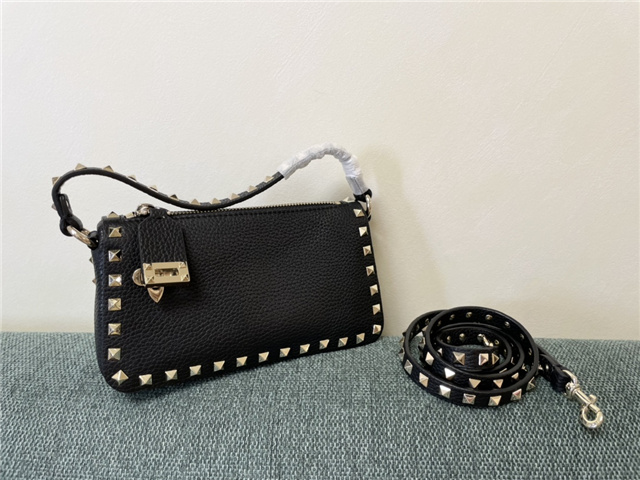 Small Rockstud Crossbody Bag 85500 Black-1.jpg