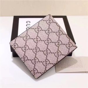 Gucci Tiger Print GG Supreme Wallet