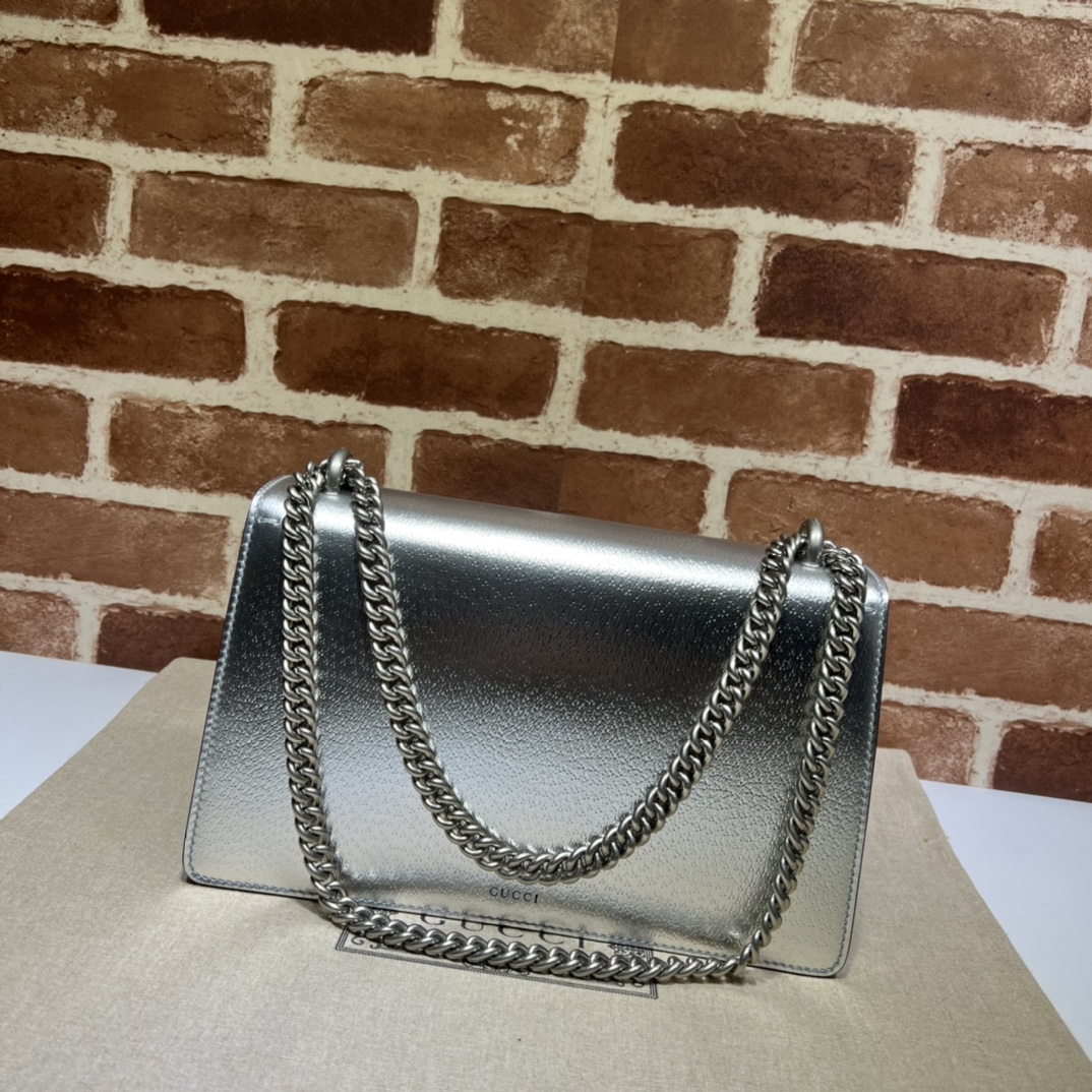 Gucci Dionysus GG Supreme Shoulder Bag Silver Leather - Image 2