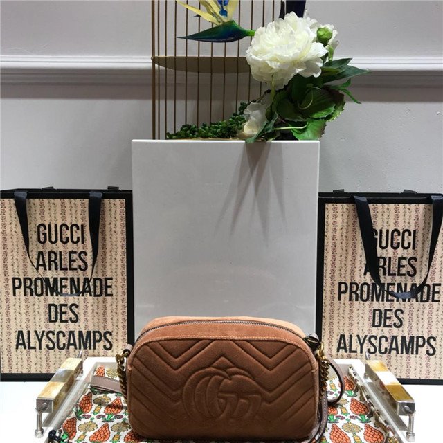 Gucci GG Marmont Matelasse Medium Shoulder Velvet Bag (Varied Colors) - Image 44