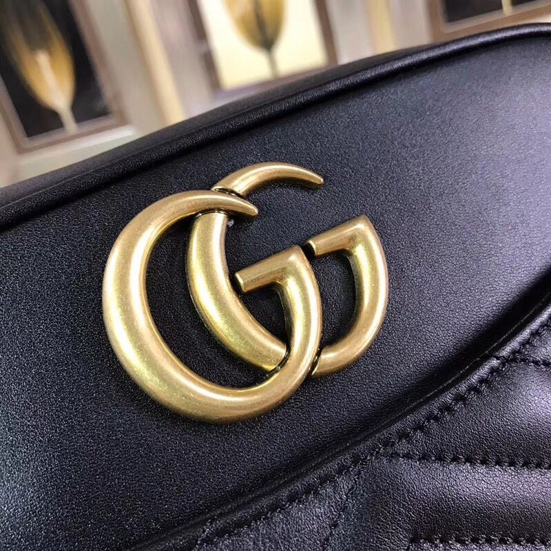 Gucci GG Marmont Medium Matelasse Shoulder Bag - Image 4
