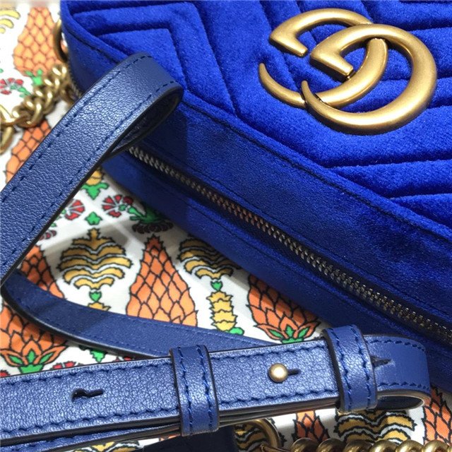 Gucci GG Marmont Matelasse Medium Shoulder Velvet Bag (Varied Colors) - Image 17