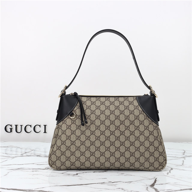 GG Emblem Large Shoulder Bag 815217 Black-1.jpg