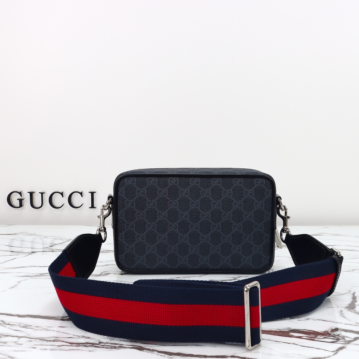 Gucci GG Supreme Small Black Canvas Shoulder bag-3