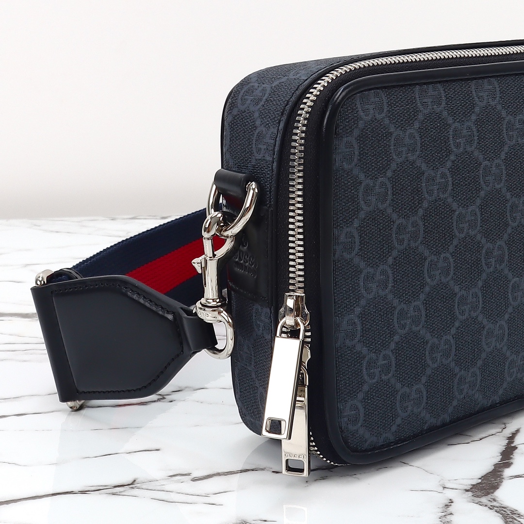 Gucci GG Supreme Small Black Canvas Shoulder bag-4
