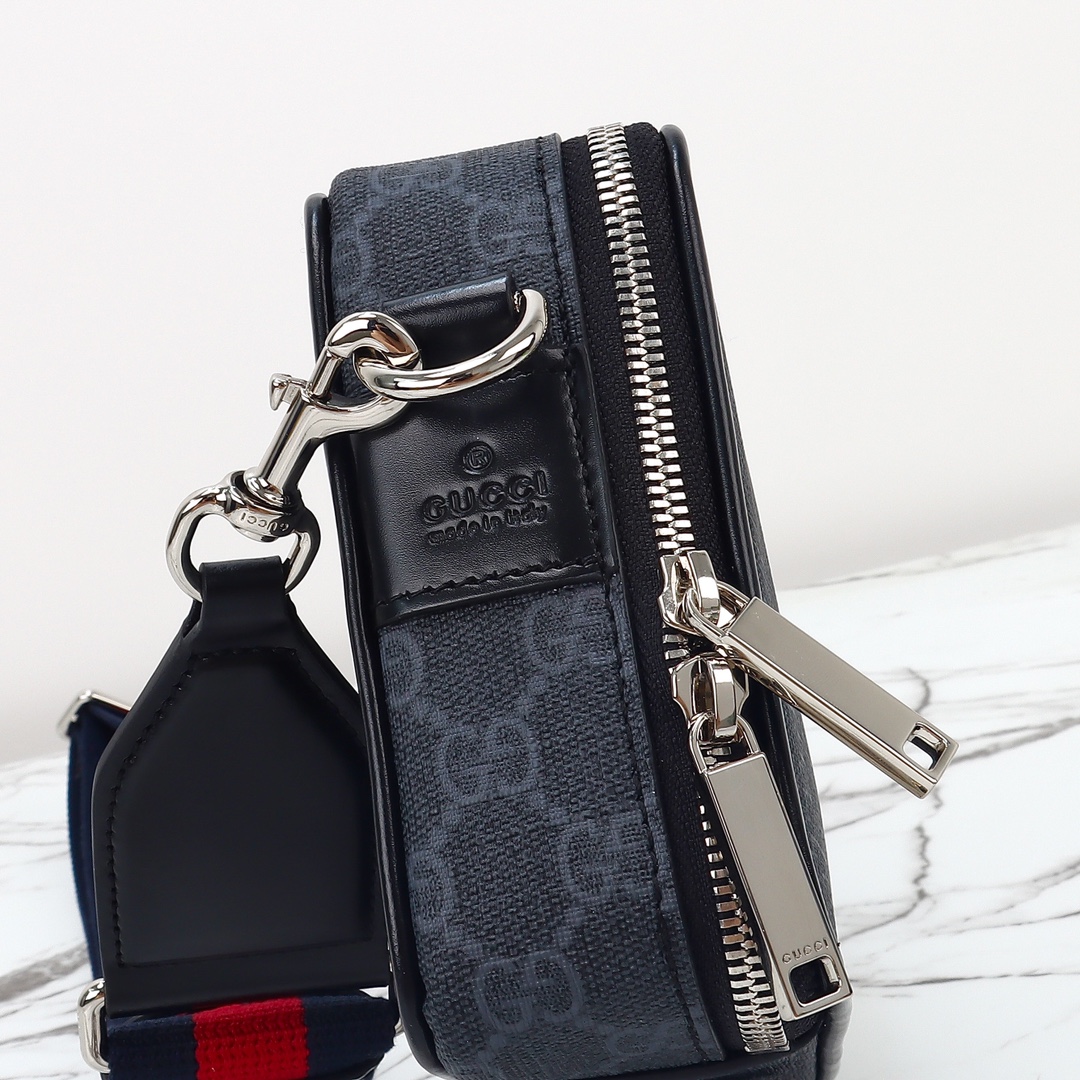 Gucci GG Supreme Small Black Canvas Shoulder bag-6